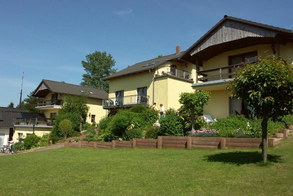 An Den Beiden Krebsseen - Ferienhaeuser-wohnungen Heringsdorf (Usedom)